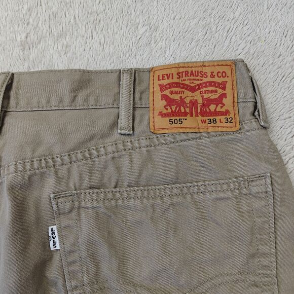 Levi's 505 Jeans 38x32 Khaki Brown Slim Straight 100% Cotton Utility Workwear - Picture 7 of 12